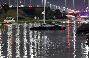 KUWAIT-GOBERNACION DE MUBARAK AL-KABEER-INUNDACION