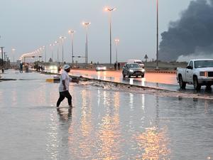 KUWAIT-GOBERNACION DE MUBARAK AL-KABEER-INUNDACION