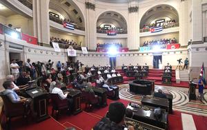 CUBA-HABANA-AUDIENCIA-PARLAMENTO