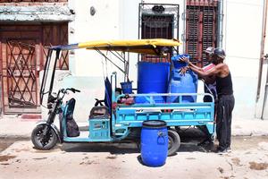 CUBA-HABANA-AGUA-ESCASEZ