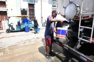 CUBA-HABANA-AGUA-ESCASEZ