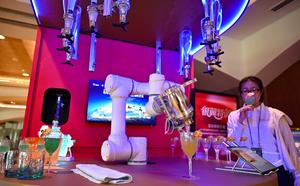 CHINA-HAINAN-BOAO-FBA-ROBOT INTELIGENTE