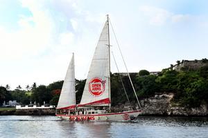 CUBA-HABANA-VELERO-SOLIDARIDAD