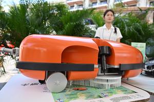 CHINA-HAINAN-BOAO-FBA-ROBOT INTELIGENTE