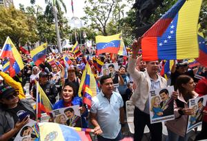 VENEZUELA-CARACAS-MADURO-CONCENTRACION