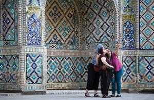 UZBEKISTAN-BUKHARA-SITIOS HISTORICOS-VIDA COTIDIANA