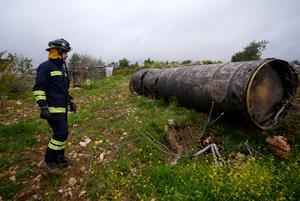MEDIO ORIENTE-CISJORDANIA-RAMALLAH-RESTOS DE MISIL