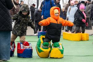 RUSIA-VLADIVOSTOK-MASLENITSA-CELEBRACIONES