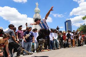 EL SALVADOR-SAN SALVADOR-DIA MUNDIAL DEL SKATE