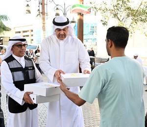 KUWAIT-CIUDAD DE KUWAIT-RAMADAN-DISTRIBUCION DE ALIMENTOS