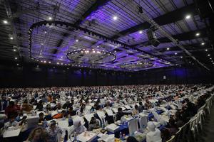 LIBANO-BEIRUT-IFTAR A GRAN ESCALA