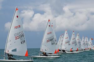 CHINA-HAINAN-SANYA-JUEGOS ASIATICOS DE PLAYA-VELA