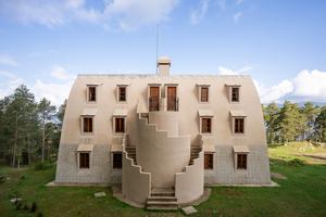 ESPAÑA-LA POBLA DE LILLET-ANTONI GAUDI