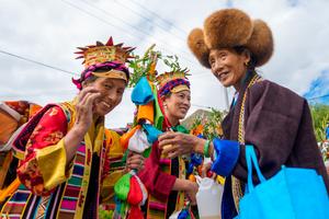 CHINA-XIZANG-SHANNAN-FESTIVAL ONGKOR