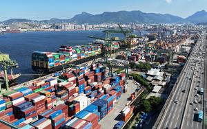 BRASIL-RIO DE JANEIRO-PAISAJE URBANO