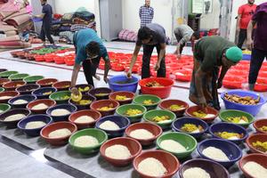BANGLADESH-DHAKA-RAMADAN-PREPARATIVOS