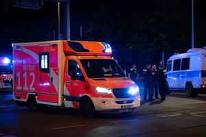 ALEMANIA-BERLIN-EMBESTIDA DE VEHICULO