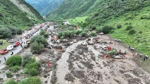 CHINA-GANSU-WEIYUAN-INUNDACION REPENTINA
