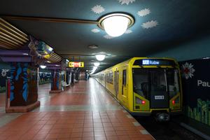 ALEMANIA-BERLIN-ESTACIONES DEL METRO