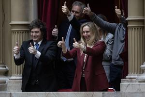 ARGENTINA-BUENOS AIRES-ADORNI-INFORME DE GESTION