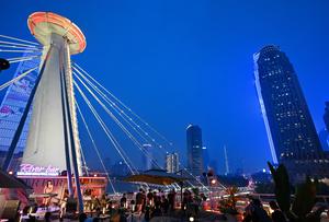 CHINA-TIANJIN-RIO HAIHE-COMPLEJO COMERCIAL