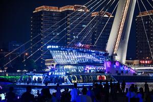 CHINA-TIANJIN-RIO HAIHE-COMPLEJO COMERCIAL