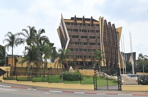 CAMERUN-YAUNDE-PAISAJES DE LA CIUDAD