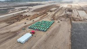 ETIOPIA-OROMIA-AEROPUERTO INTERNACIONAL DE BISHOFTU-CAMIONES ELECTRICOS DE GRAN TONELAJE