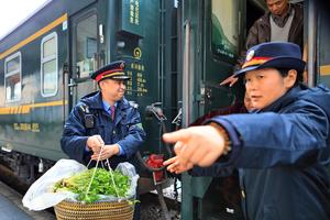 CHINA-GUIZHOU-SERVICIO DE TREN LENTO