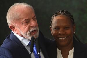 BRASIL-BRASILIA-LULA DA SILVA-COPA MUNDIAL DE LA FIFA-GIRA DEL TROFEO