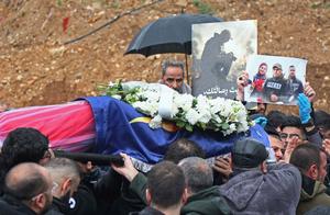 LIBANO-CHOUEIFAT-PERIODISTAS-FUNERAL