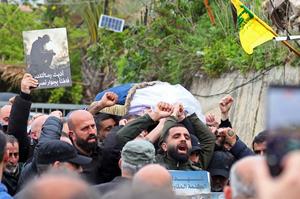 LIBANO-CHOUEIFAT-PERIODISTAS-FUNERAL