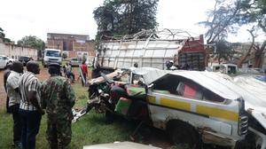 KENIA-NYERI-ACCIDENTE DE TRANSITO