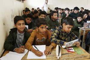 YEMEN-SANA-NUEVO AÑO ACADEMICO-CLASES