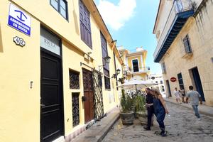 CUBA-HABANA-REDUCCION-ACTIVIDADES PROHIBIDAS-ECONOMIA