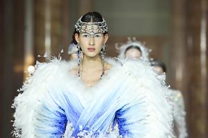 ITALIA-ROMA-DESFILE DE MODAS-HEAVEN GAIA