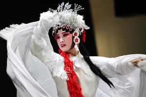 CHINA-SHAANXI-XI'AN-OPERA QINQIANG-JOVENES INTERPRETES