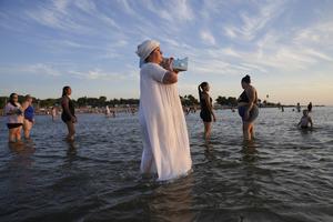 URUGUAY-MONTEVIDEO-CELEBRACION DE IEMANJA