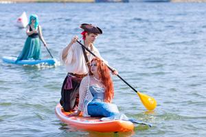 RUSIA-VLADIVOSTOK-PADDLEBOARD-CARNAVAL