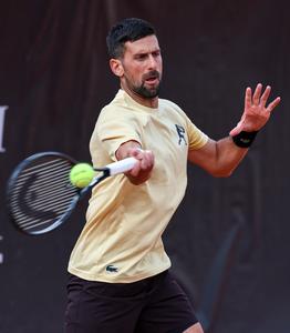 ITALIA-ROMA-TENIS-ATP-ABIERTO ITALIANO-NOVAK DJOKOVIC-ENTRENAMIENTO