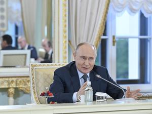 RUSIA-SAN PETERSBURGO-FORO ECONOMICO INTERNACIONAL-PUTIN