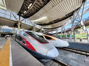 CHINA-FESTIVAL QINGMING-VACACIONES-VIAJES DE PASAJEROS