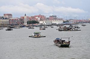 CHINA-GUANGXI-FANGCHENGGANG-TIFON MAYSAK-ALERTA AMARILLA