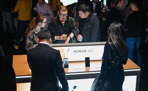 TURQUIA-ESTAMBUL-FABRICANTE CHINO DE DISPOSITIVOS INTELIGENTES-HONOR-NUEVO TELEFONO MOVIL-PRESENTACION