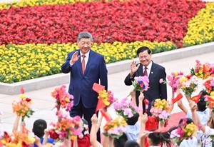 CHINA-BEIJING-XI JINPING-LAOS-THONGLOUN-CONVERSACIONES