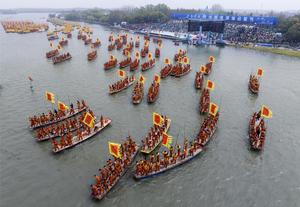 CHINA-JIANGSU-TAIZHOU-FESTIVAL DE BOTES DE QINTONG