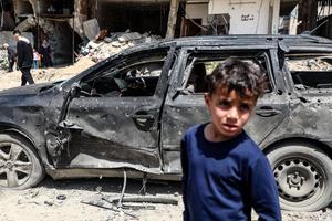 MEDIO ORIENTE-CIUDAD DE GAZA-ATAQUE AEREO-VEHICULO DAÑADO