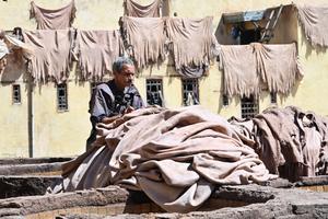 MARRUECOS-FES-CURTIDURIA DE CUERO