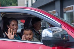 CHINA-XIZANG-GYIRONG-AVALANCHA DE LODO-PERSONAS EVACUADAS-REGRESO AL HOGAR