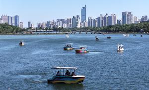 CHINA-VACACIONES DEL DIA NACIONAL-TURISMO
